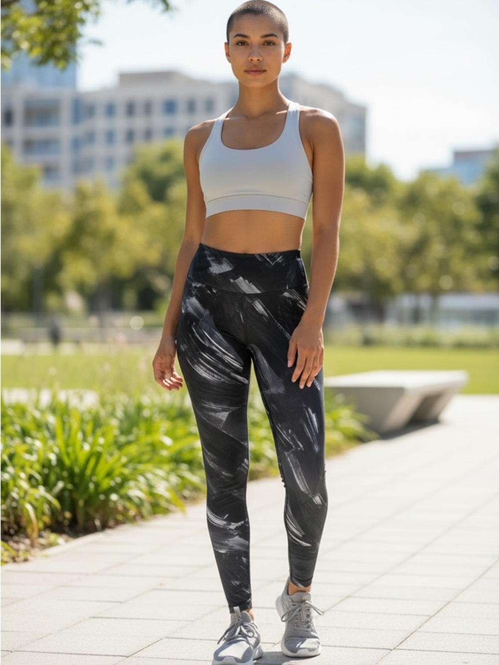 ALO Yoga Black and Grey Patterned Leggings 28”
 Leggings